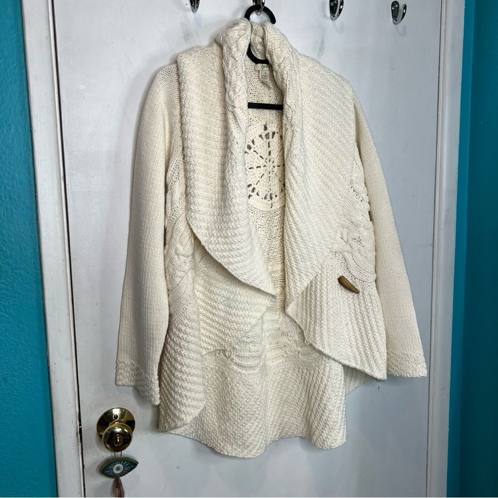 J Jill knit crochet cable knit poncho style one button slouchy style